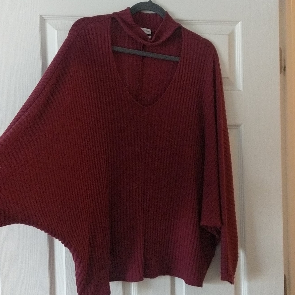 Urban Outfitters Light Sweater w/ Choker! - Picture 2 of 7
